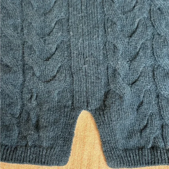 ♥️Garnet Hill Cashmere Cabled T-Neck - Picture 7 of 15
